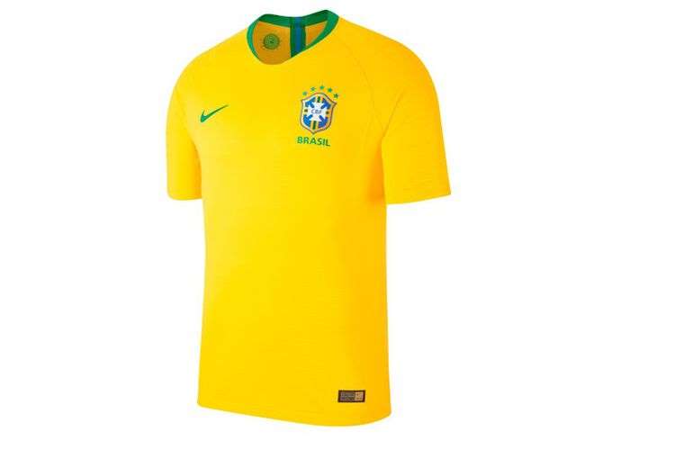 Brazil yan tetap Brazil. Sesederhana bagaimanapun, jerseynya tetap laku.   Kali ini, pihak Nike rupanya lebih mengedepankan kualitas daripada penampilan saat mendesain kaus ini.  Namun, kombinasi warna kuning dan hijau ala pepohonan tropis, benar-benar melambangkan karakter tim The Samba Boys ini.