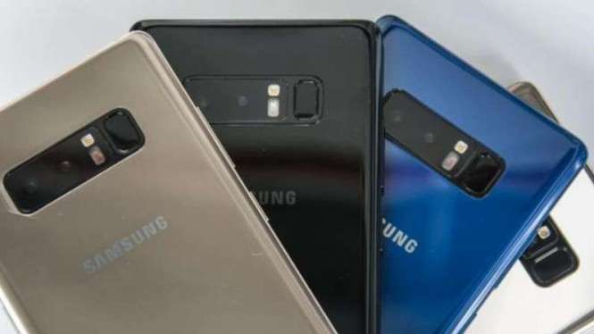 Tampak belakang Samsung Galaxy Note 9