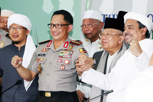 Rizieq Shihab Merapat ke Jokowi