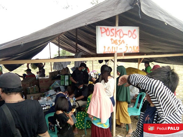 Salah satunya adalah kamp pengungsian yang ada di desa Lolu dan Jono Oge, Kabupaten Sigi