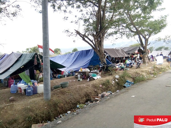 Tenda-tenda pengungsian tersebar di beberapa wilayah Kabupaten Sigi, akibat hancurnya tempat tinggal warga akibat gempa dan likuifasi