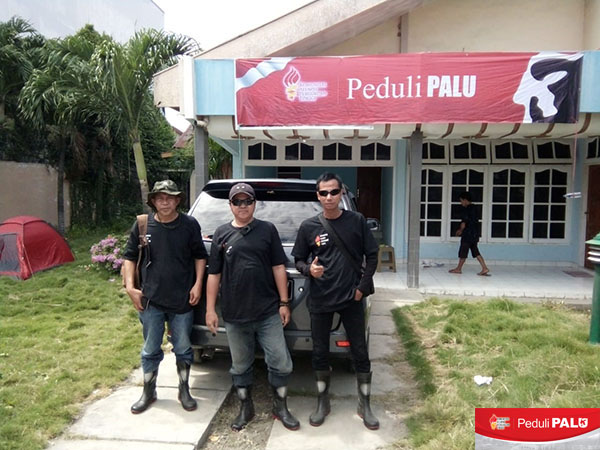 Tim Relawan KAPT Peduli PALU bersiap untuk melakukan pemetaan wilayah terdampak gempa dan likuifasi di Kabupaten Sigi